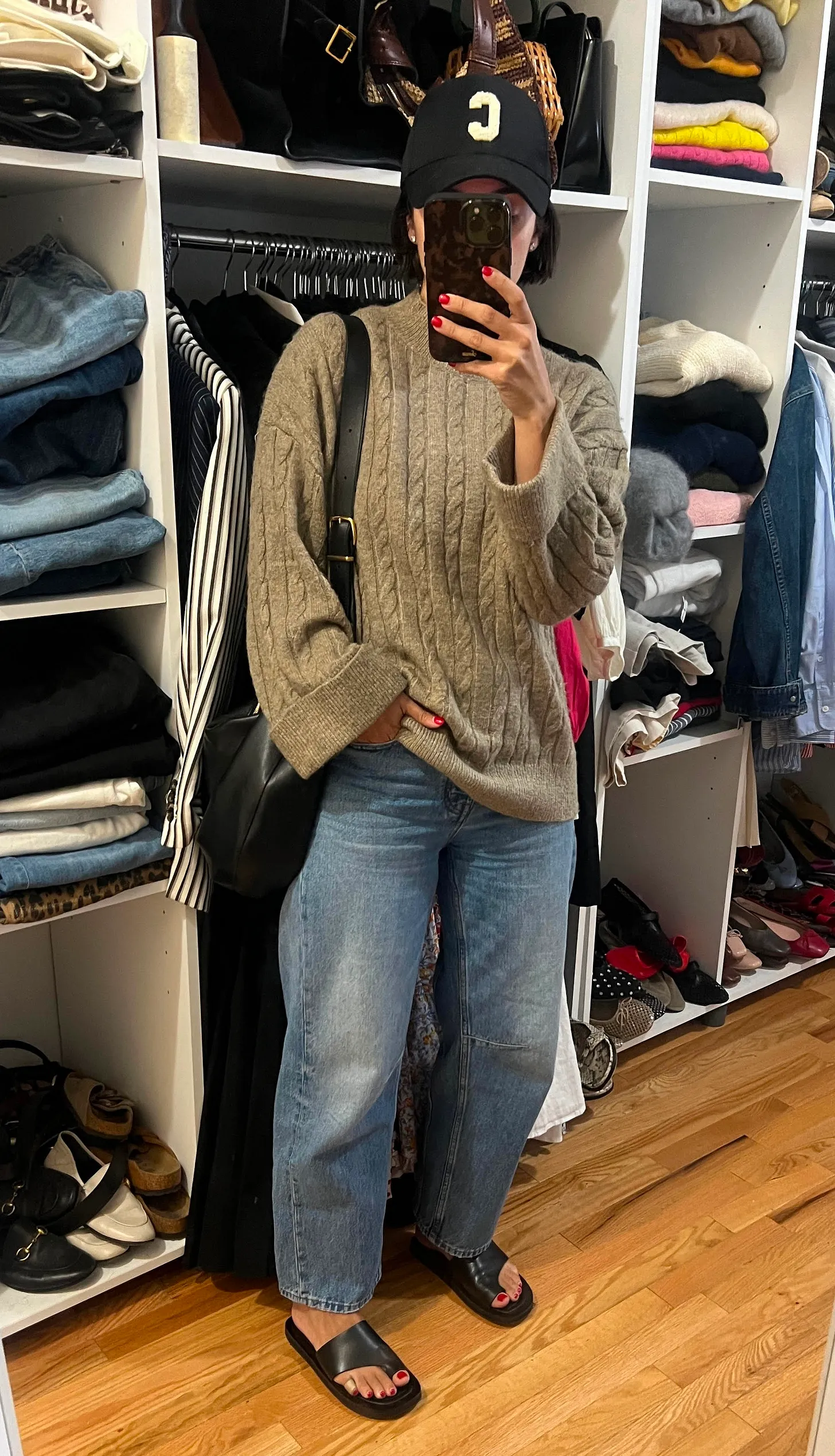 Barrel Jeans Outfit
